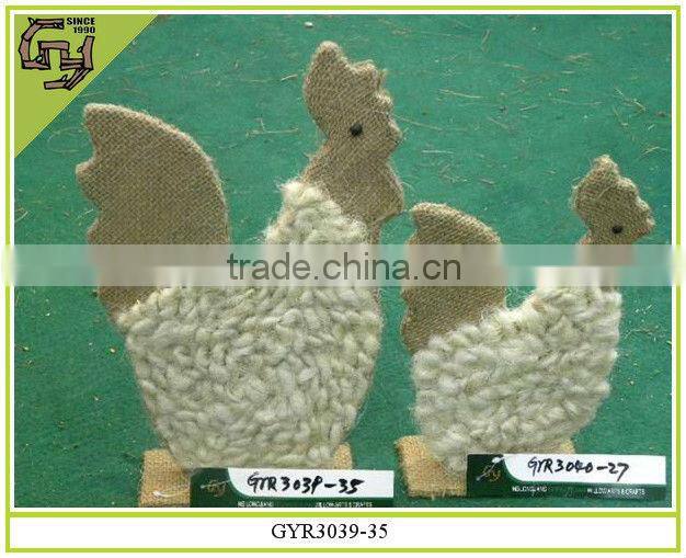 2014 new design solid wood easter decorative rooster with cotton and jute