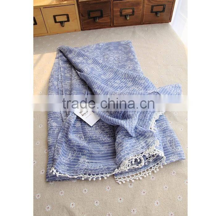 Leisure Paisley Pattern Lace Brim Women's Multifunctional Pashmina Shawl