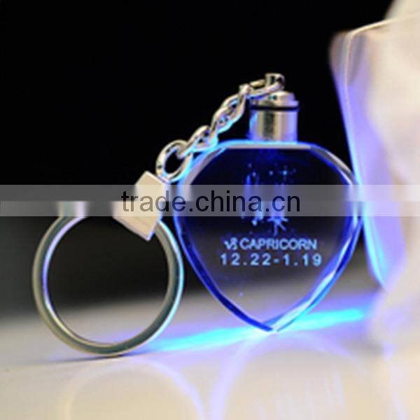 2015 beautiful custom crystal keychain