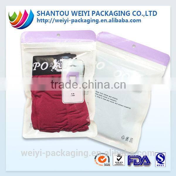 Resealable packaging bag for clothing transparent