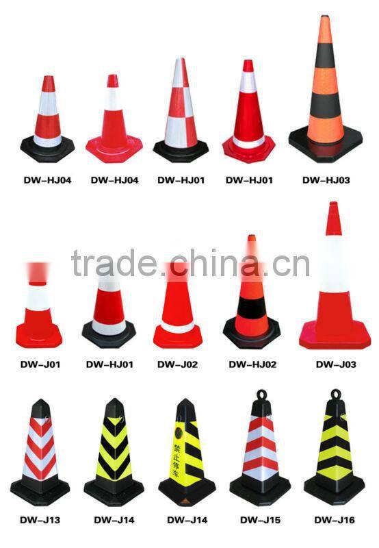 Rubber stike-resistant traffic road cone
