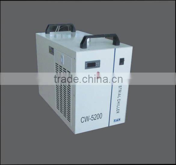 CW5200 industrial water chiller used for 150W laser cutting machine