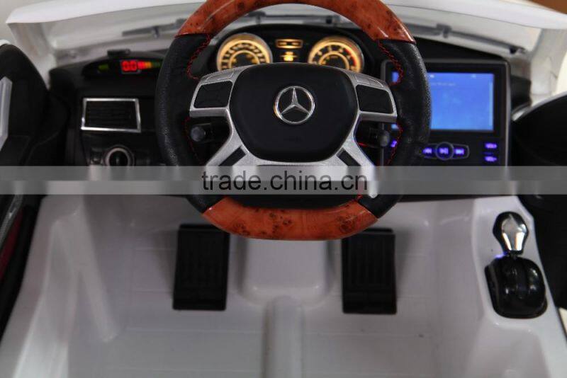 Mercedes Benz License Ride on toy car with four driving motors