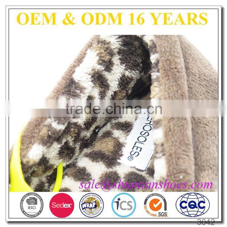 Customize disposable slippers made in China for home Unisex