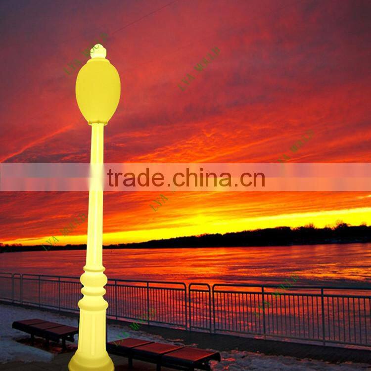 Low investment easy operation solar street lights pole design