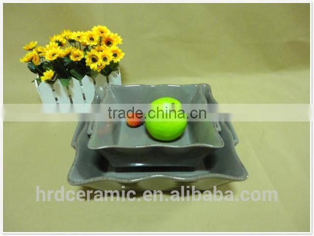 wholesale daily use colored square porcelain cute bakeware with two handle