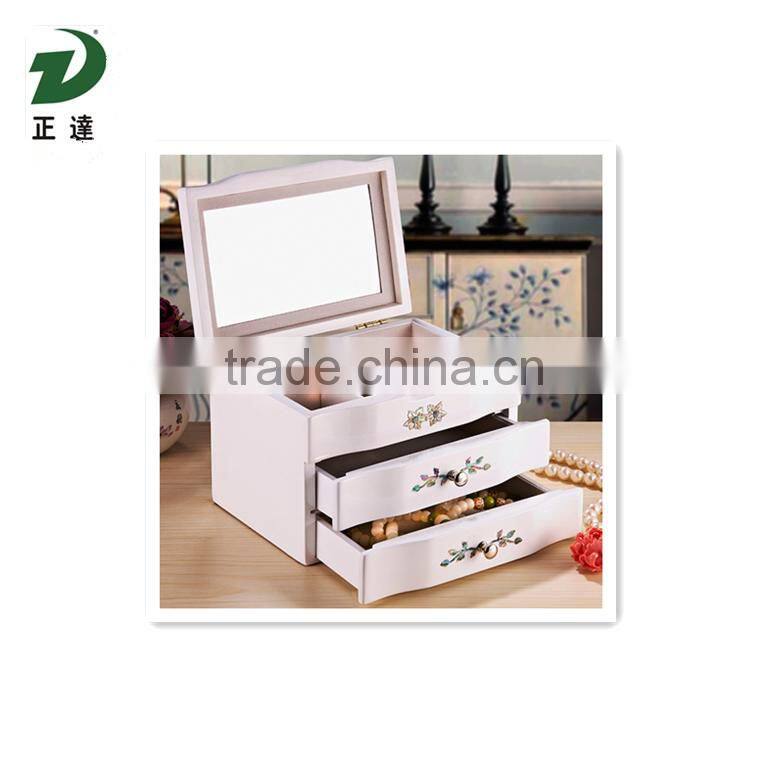 cJewelry ZD-1506 Box Girls Jewelry Organizer Mirrored Mini Travel Case Lockable White