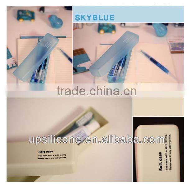 high quality comfortable silicone pen case