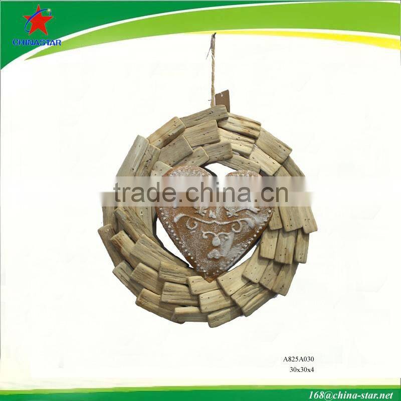 hanging fish metal wall decor