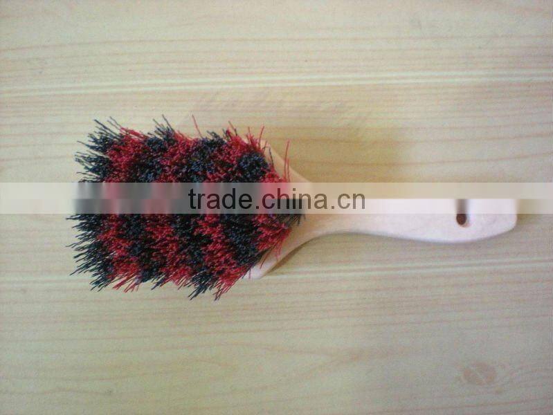 Hoof brush
