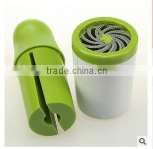 Food grade plastic and stainless steel custom herb grinder pepper ginder pepper mill