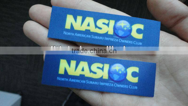 Custom satin printed label