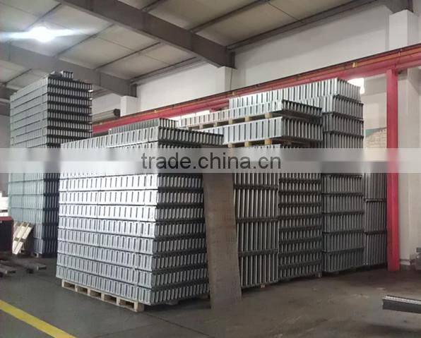 External Riser Zinc Passivated Cable tray fitting