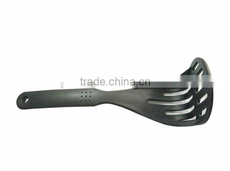 Durable Hard Nylon Modern Family Necessary Utensils Parts Potato Server
