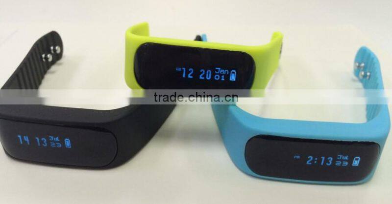 Bluetooth smart tracker android and iOS activity and sleep tracker