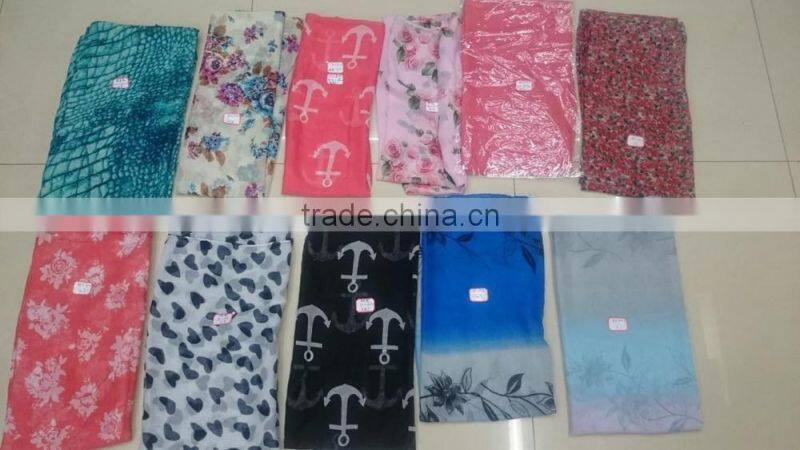 2015 new design TR cotton multi-color mustache scarf