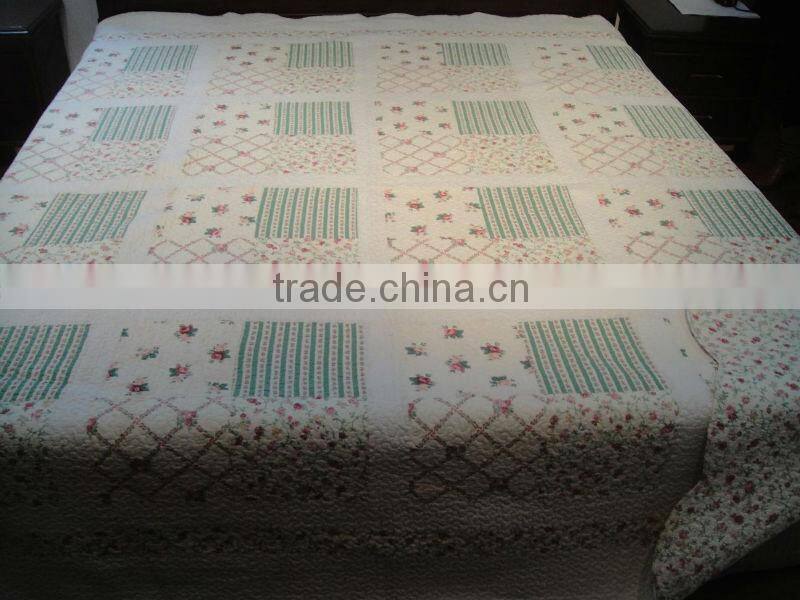 100% polyester patchwork quilt set made in China