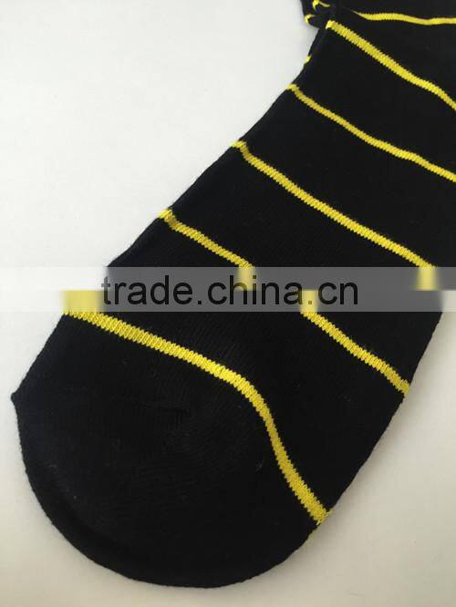 Men's Bamboo business socks with stripes