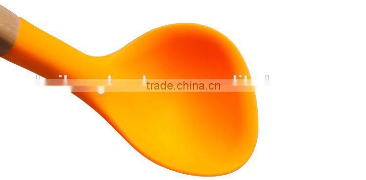 F01-6 silicone cooking soup ladle with wooden handle