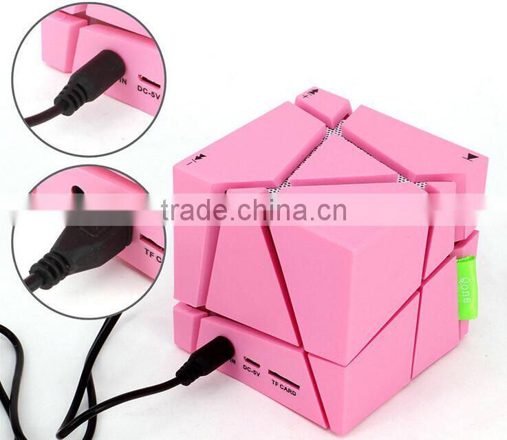 Qone7 EDGE Portable Mini Bluetooth Speaker with LED Light Built-in 500mAh Battery Stereo Sound Box Mp3 Player Subwoofer Speakers