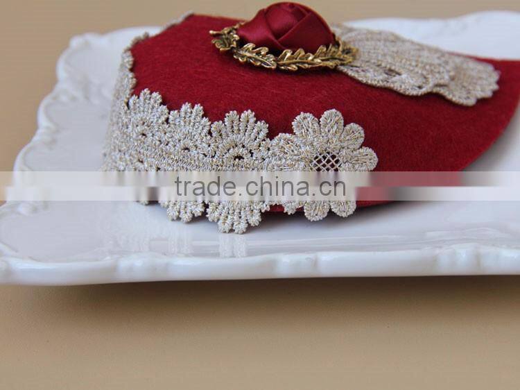 MYLOVE red uk design mini top hat with clips for women