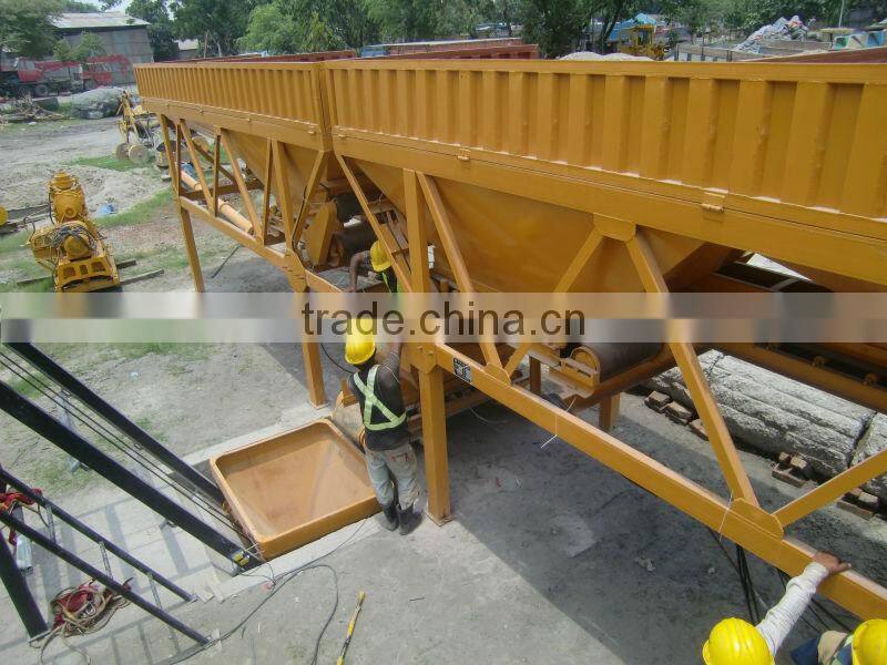 Three hoppers Aggregates storage machine for plant