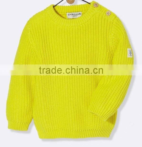High Quality baby sweater design with shoulder woode button (BKNB05)