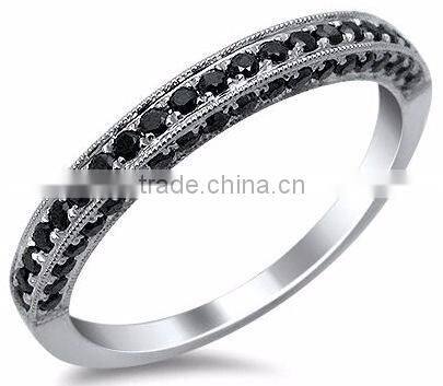 Self-designed jewelry cheap wholesale black white fashion O ring for men and women