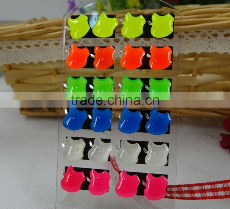 Luminous fluorescent glow each type stud earrings small earrings