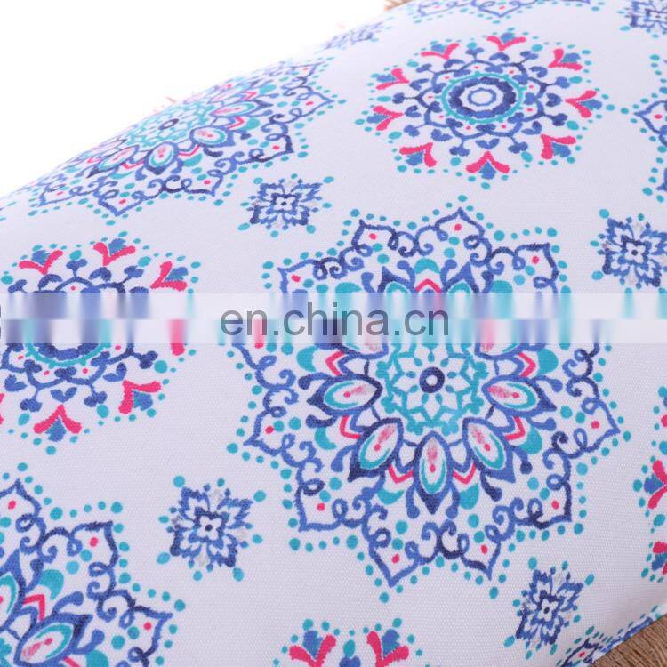 Factory Supply Waterproof Durable Blue Comfort Classics Flower Screen Printing Outdoor Pillows with Jute Fringes
