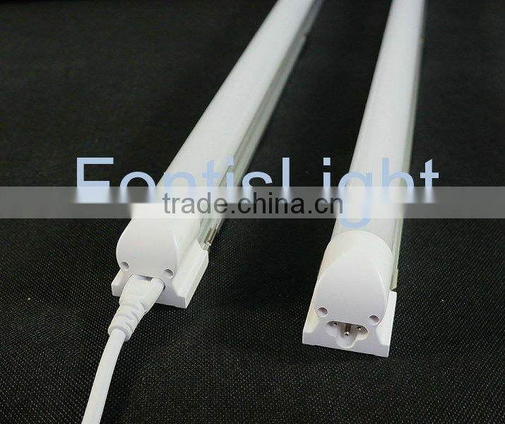 T8 integrated fluorescent lamp