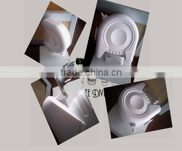 Plastic Wall Mounted Retractable Rotary Clothes line