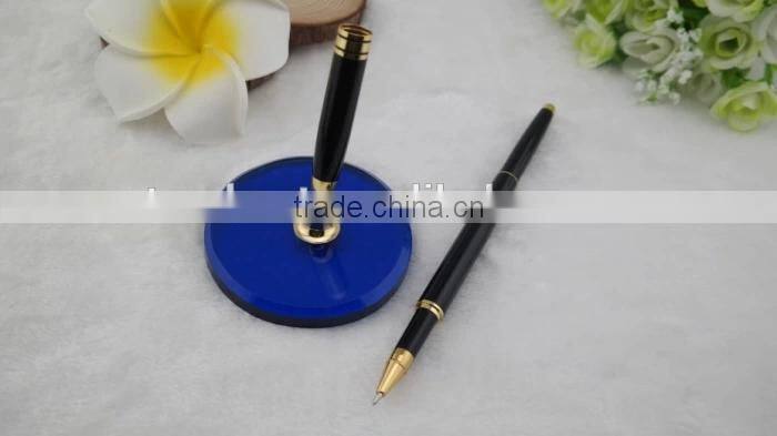 desk pen , bank pen , table pen
