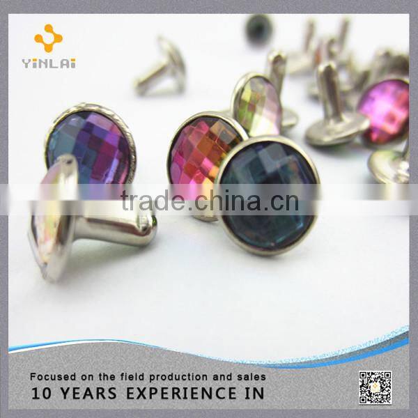 Crystal rhinestone rivet for leather