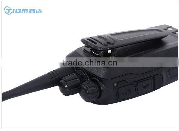 Portable 5W UHF VHF Long Range Two Way Radio