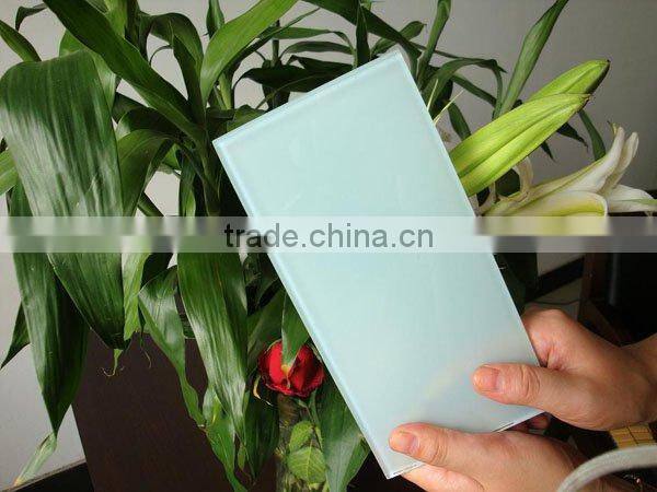 Anti-reflective coating glass