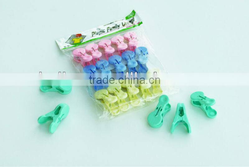 plastic clips binder