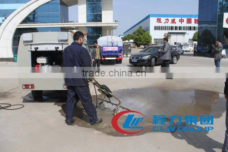 mini high pressure sidewalk washing truck