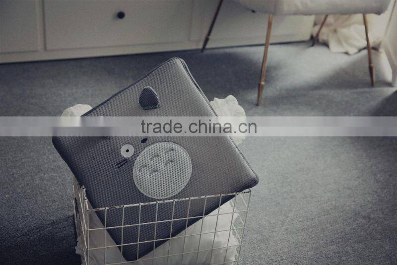 BREATHABLE SUPER lovely SOFT CUSHION WITH CARTTON FASHION PILLOW