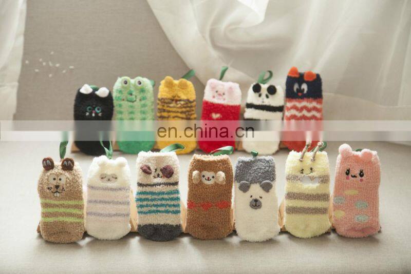 Elinfant newborn unisex baby animals socks anti-slip Non skid Slip infant crew socks with gift box