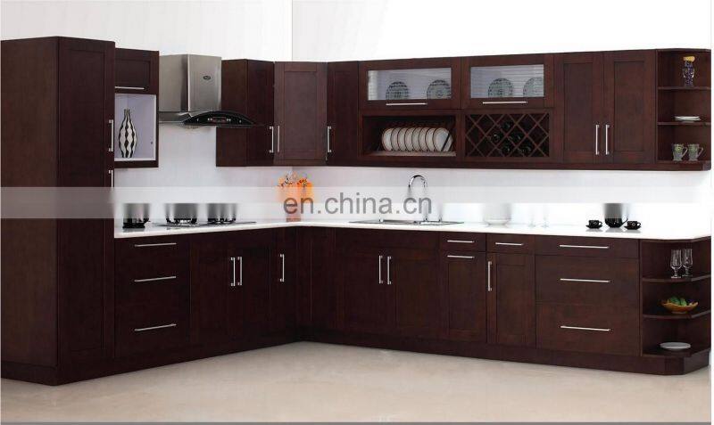 Superior Quality Solid Wood Modern Design Kitchen cabinet with cabinet handle