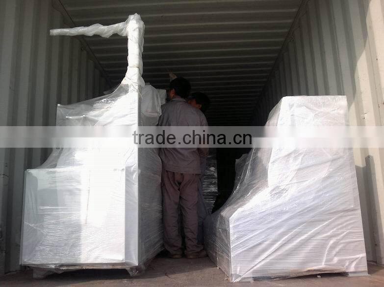 Paper roll slitting machine