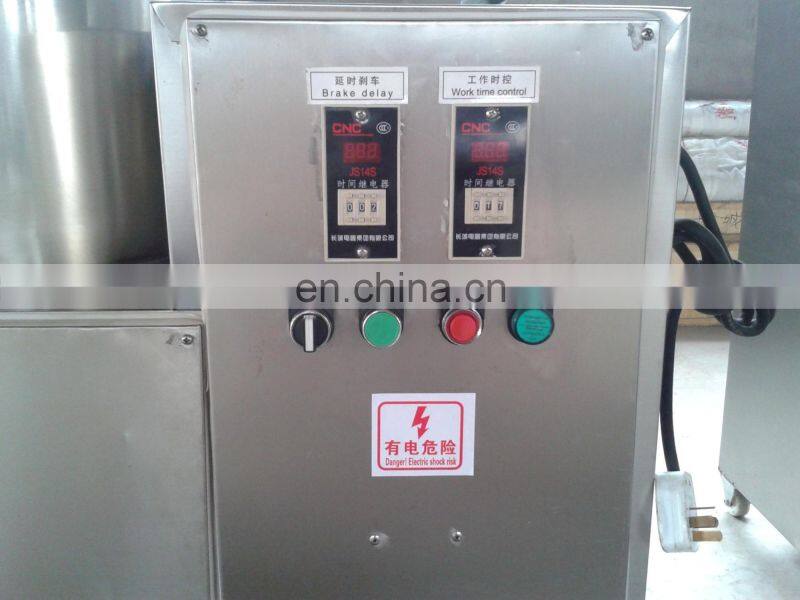 Continuous Deoiling Machine/ Fried Food Deoiling Machine/ Snake Food Deoiler