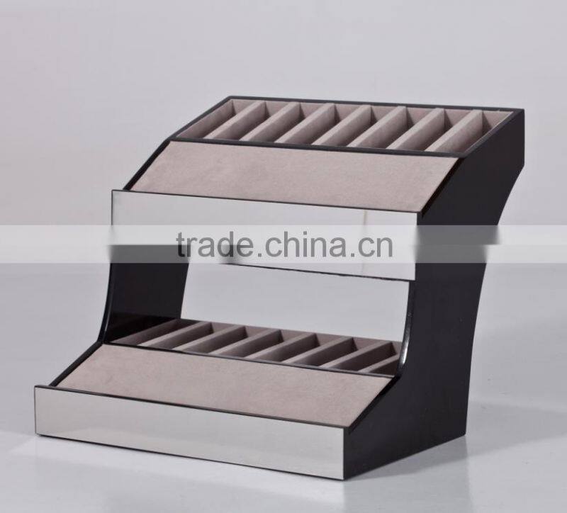 Stand velvet wooden leather belt display