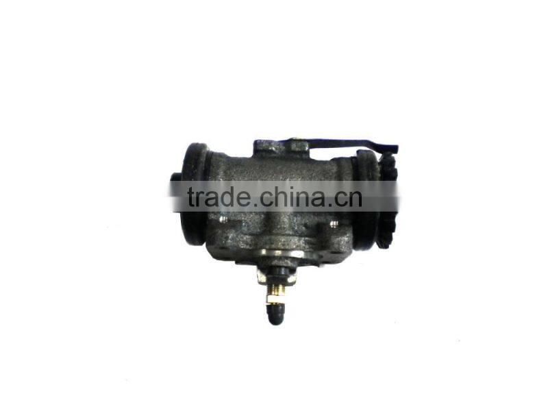 600P genuine auto brake slave cylinder rear right front with screws Chongqing JMC QINGLING light truck auto parts