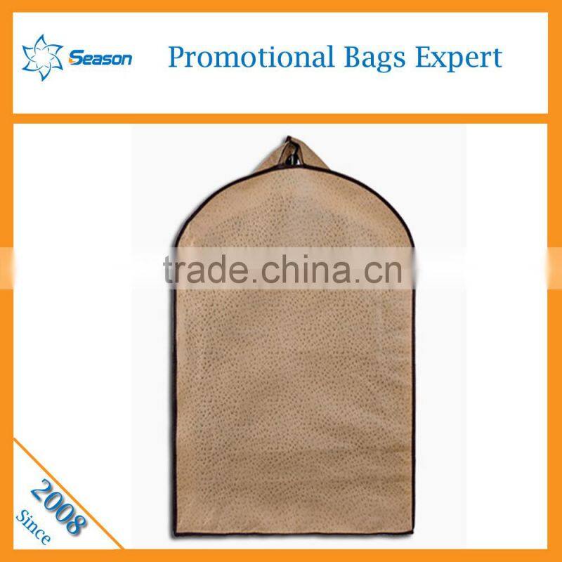 2016 Cheap High Quality Custom logo print fabric fodable garment bag