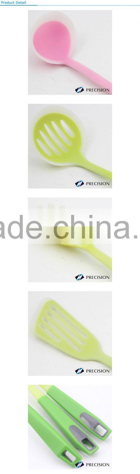 Fully Certificate Silicone Kitchen Utensil with Special Designed Handle