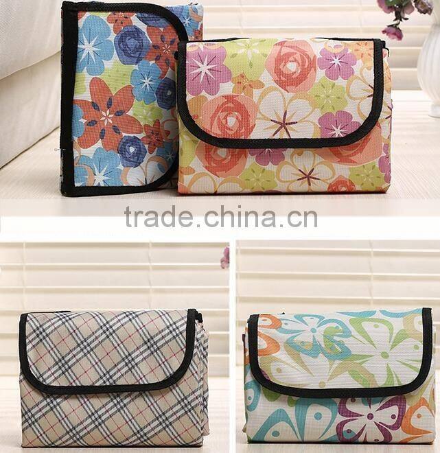 2016 Newest Outdoor waterproof folding picnic blanket / portable picnic blanket / camping picnic mat