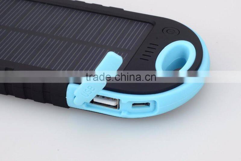 Promotional gift 4000mAh solar power bank for all mobile phones