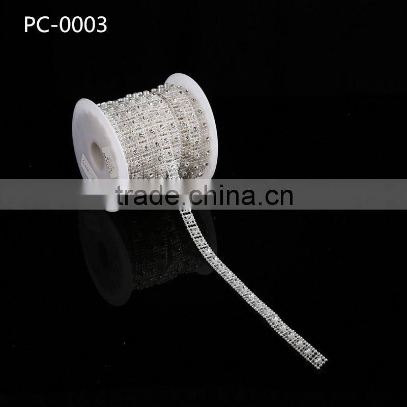 2016 latest wholesale rhinestone pearl beaded trim for garment